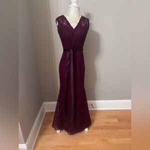 Morilee Madeline Gardner Bridesmaid Burgundy Gown 696 Size 4